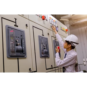 Fungsi Utama Box Panel Listrik